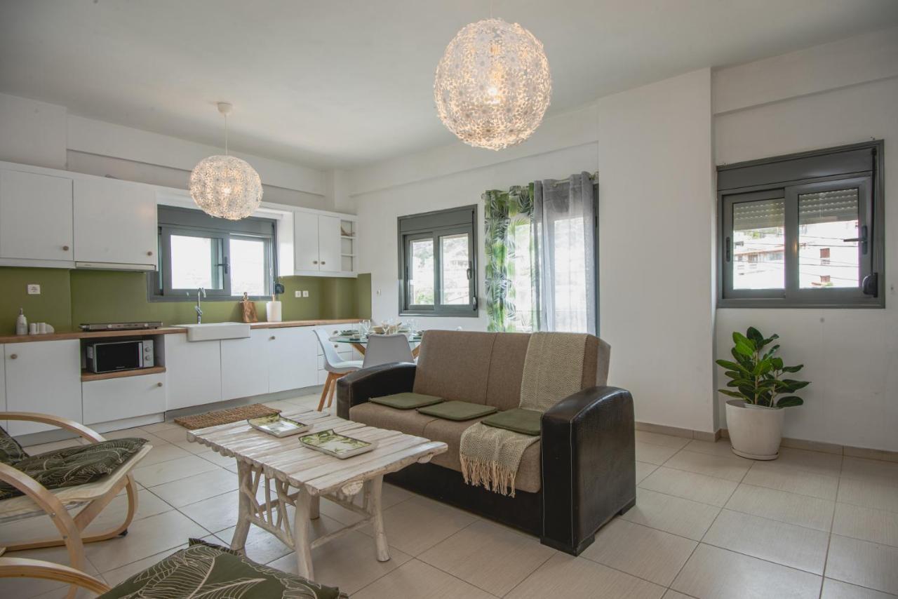 Chrisambelos Apartments Істрон Екстер'єр фото